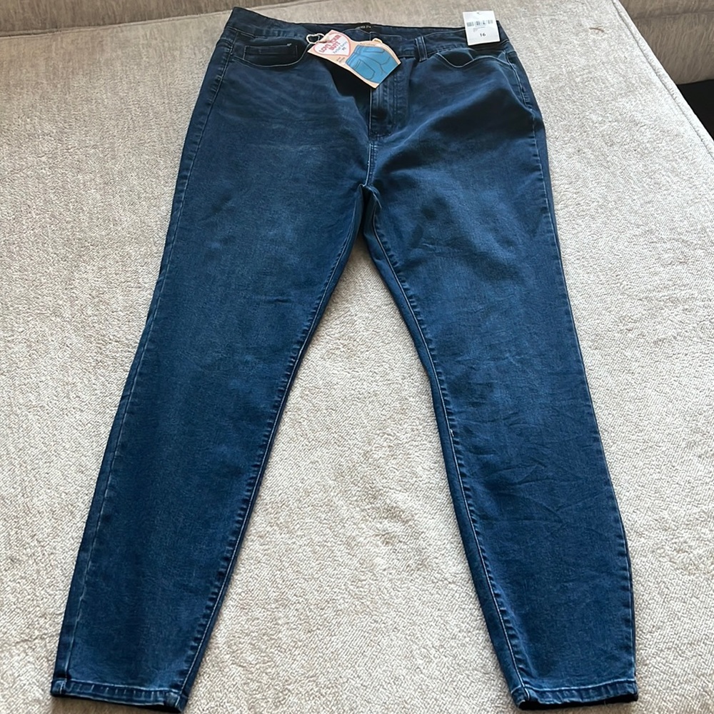 Forever 21 Skinny Jeans